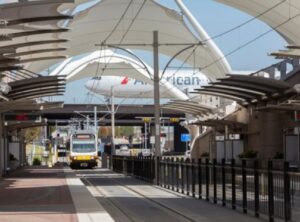 FIFAワールドカップ2026ダラススタジアム行きシャトルTRE鉄道